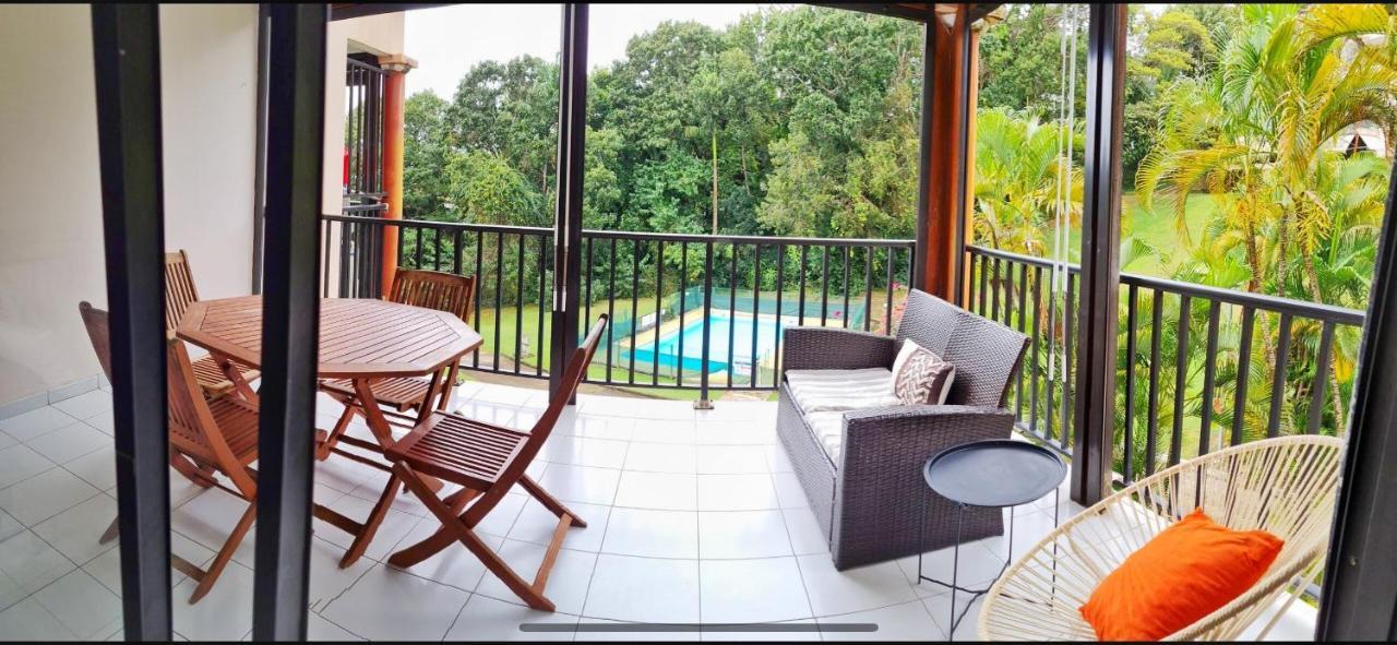 Appartement Cosy Dans Residence Avec Piscine Fort-de-France Exterior photo